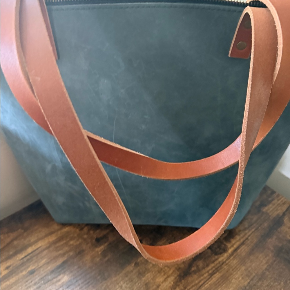 Portland Leather Slate Gray Tote with Tan Handles - Picture 4 of 6